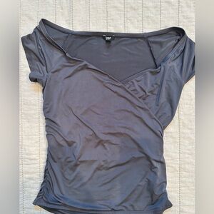 Express body contour blouse, size Medium, grey